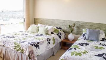 2 bedrooms, blackout drapes, iron/ironing board, free WiFi