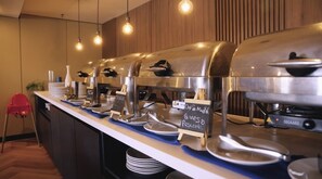 Petit déjeuner buffet compris tous les jours