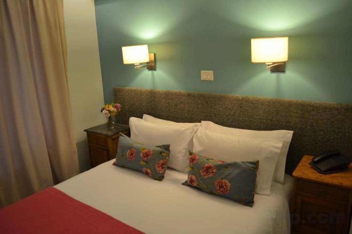 Economy Single Room