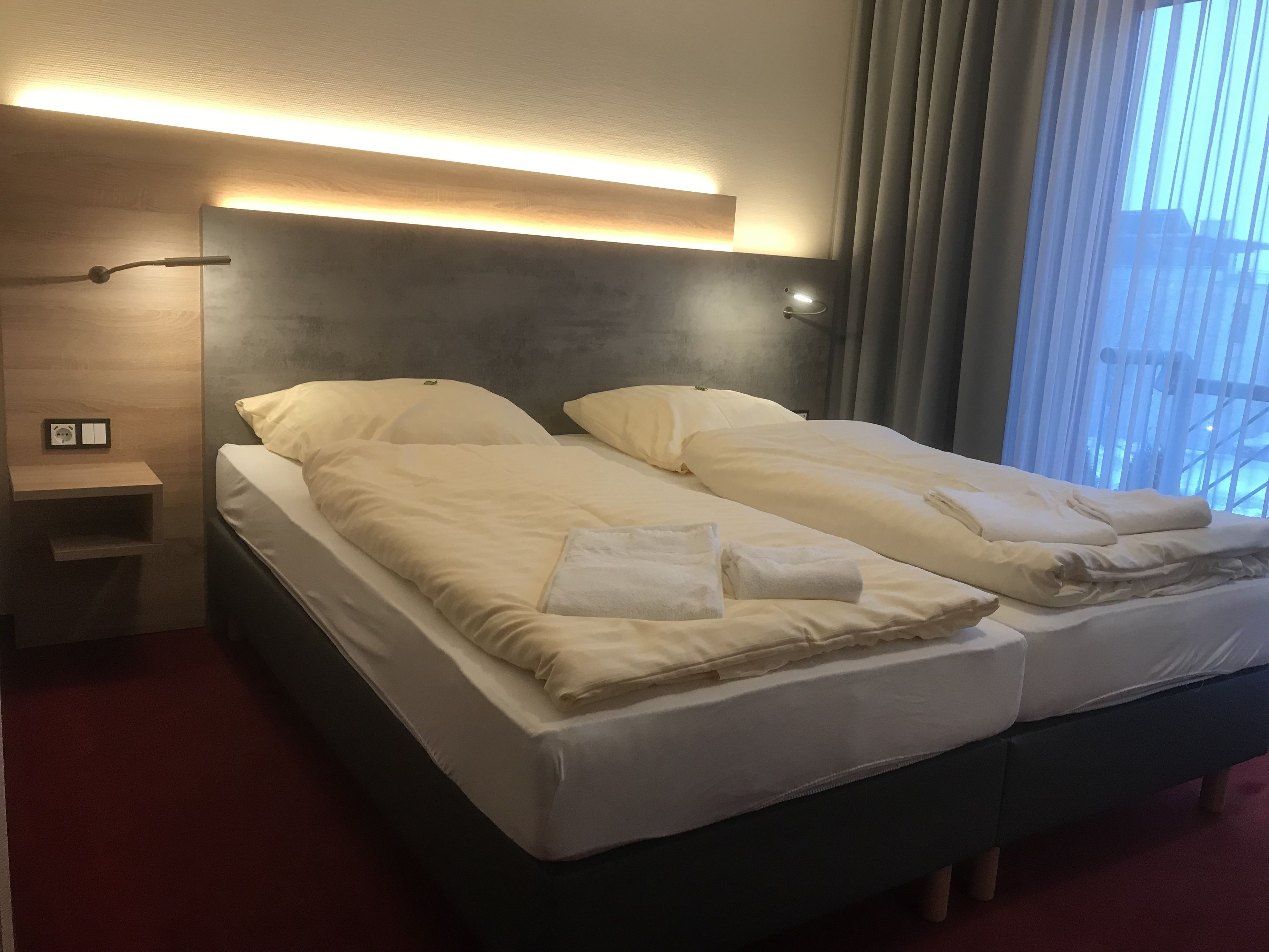 hypo-allergenic bedding, in-room safe, desk, blackout curtains