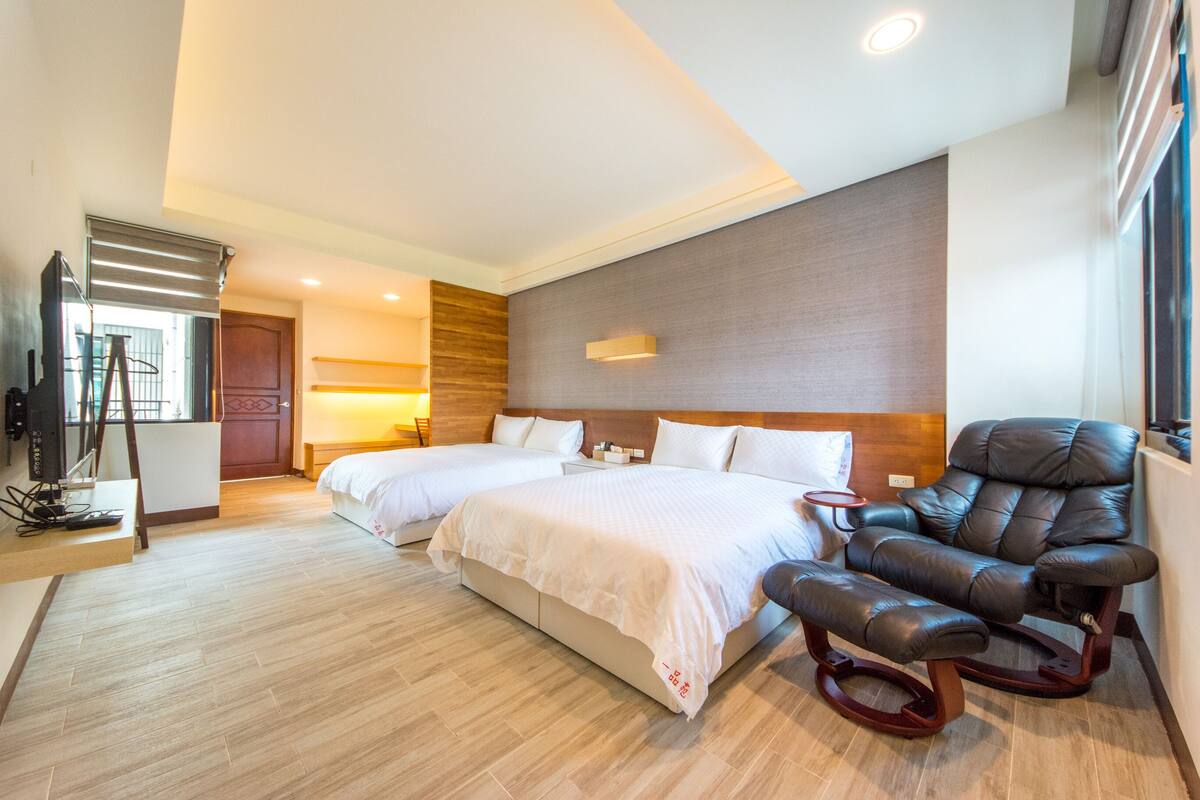 Classic Duplex, 2 Bedrooms