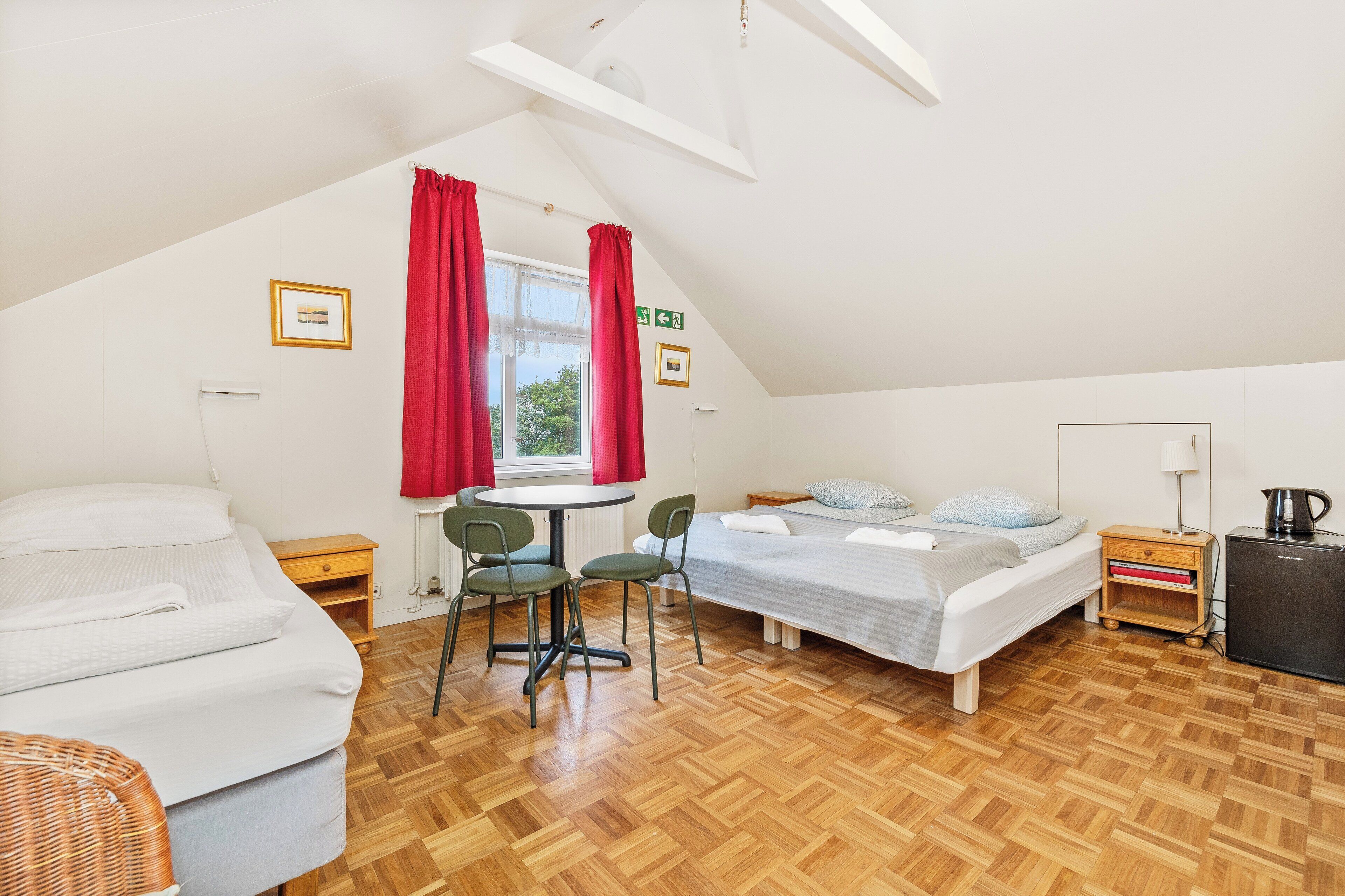 Photo - Downtown Reykjavík Baldursbrá Guesthouse