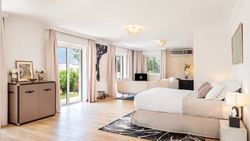 6 slaapkamers, een kluis op de kamer, een strijkplank/strijkijzer