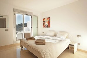 Room - Luxurious Penthouse with amazing views-Fl8-5 (Ojen)