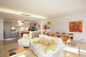 Living area - Luxurious Penthouse with amazing views-Fl8-5 (Ojen)