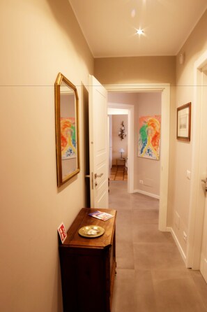 Interior entrance - Light Charme (Milan)