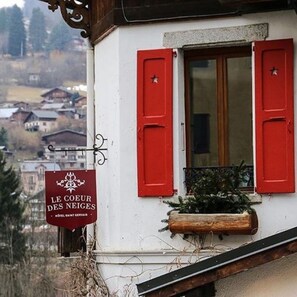 Majoituspaikan julkisivu