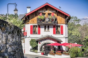 Façade de lâhĂ©bergement