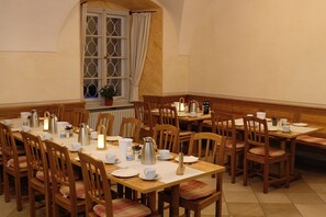 Dagelijks ontbijtbuffet inbegrepen