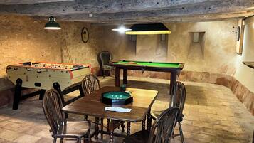 Phòng trò chơi giải trí