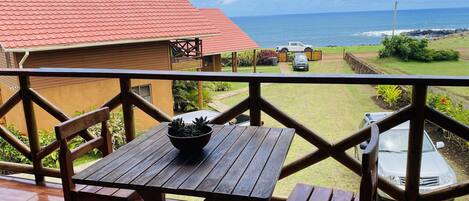 Cabin | Outdoor dining