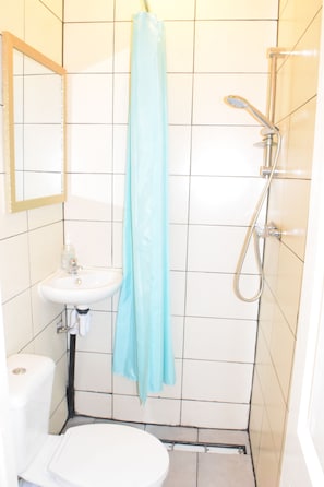 Deluxe King Ensuite