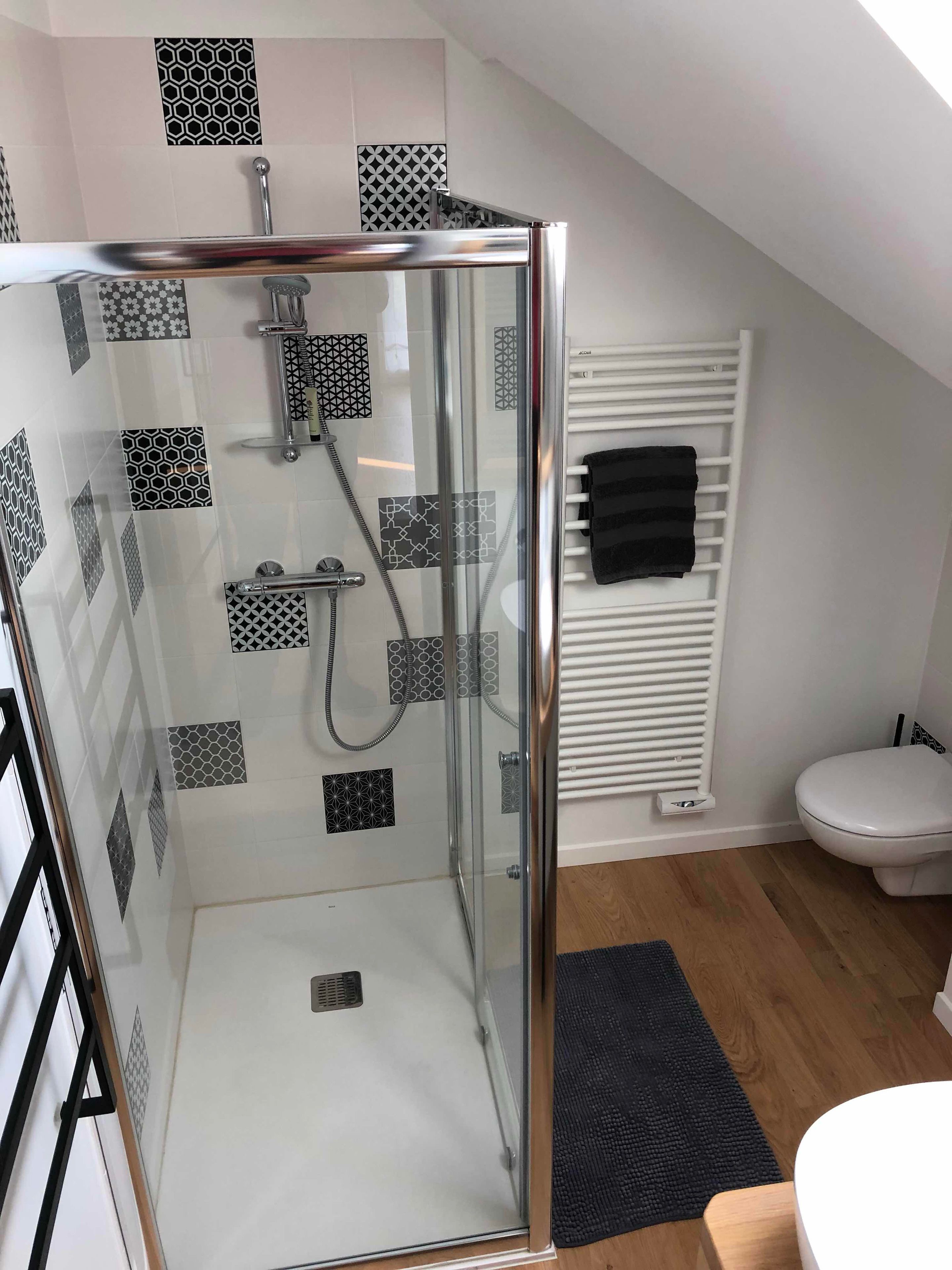 Shower kamar mandi