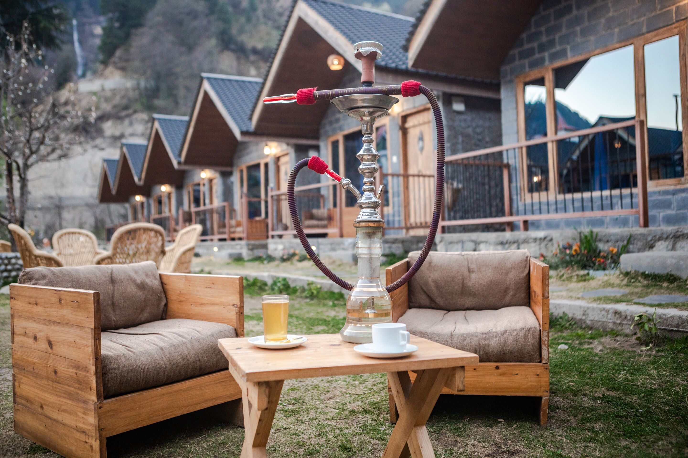 Winterfell The Stay, Unique River Front Resort, Manali: Hotel 