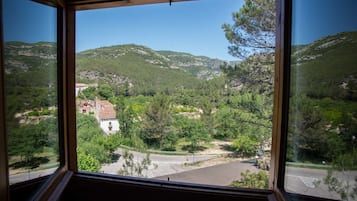 Basic-Bungalow, 1 Schlafzimmer, eigenes Bad, Bergblick | Ausblick vom Zimmer