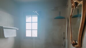 Comfort-Ferienhaus, mit Bad | Badezimmer