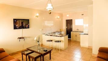 Family Suite, Multiple Beds, Non Smoking | Private kitchen | Fridge, electric kettle