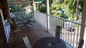 Premium Apartment, Multiple Beds, Bathtub, City View | Balcony - Apartamento Confortável Summer Staying (Cairu)