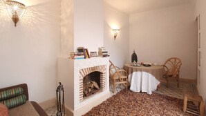 Unclassified image, 3 of 16, button - Stylish Loft (Marrakech)