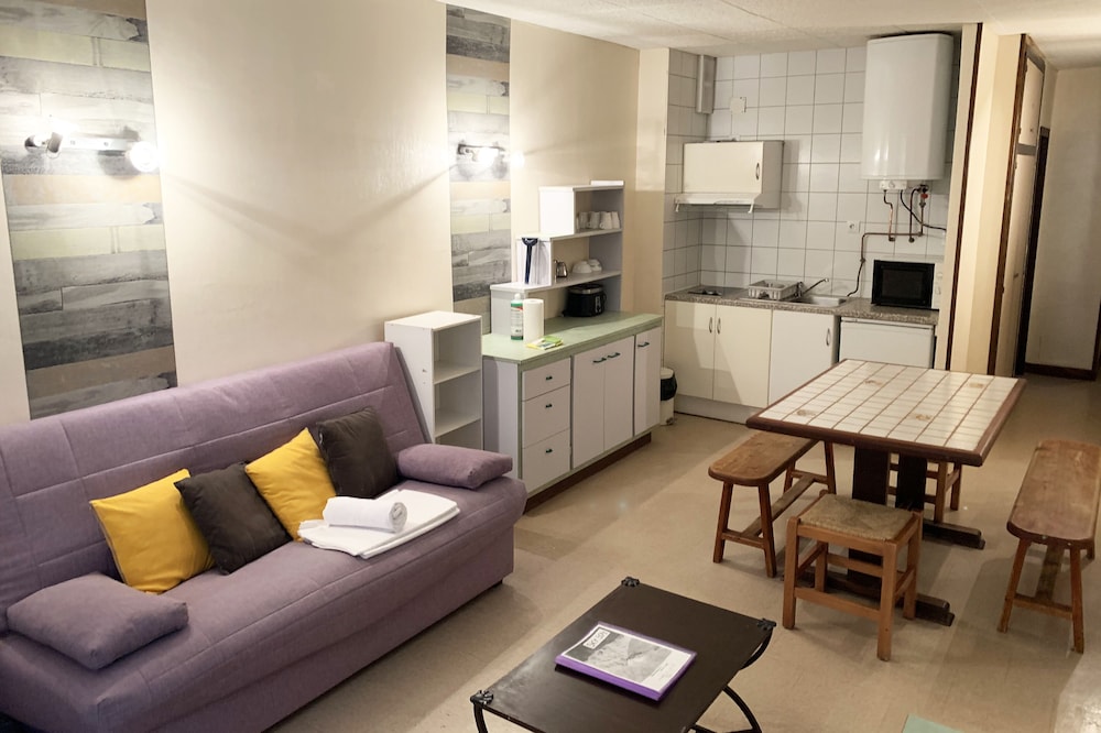 Apartamentos Sky 3000