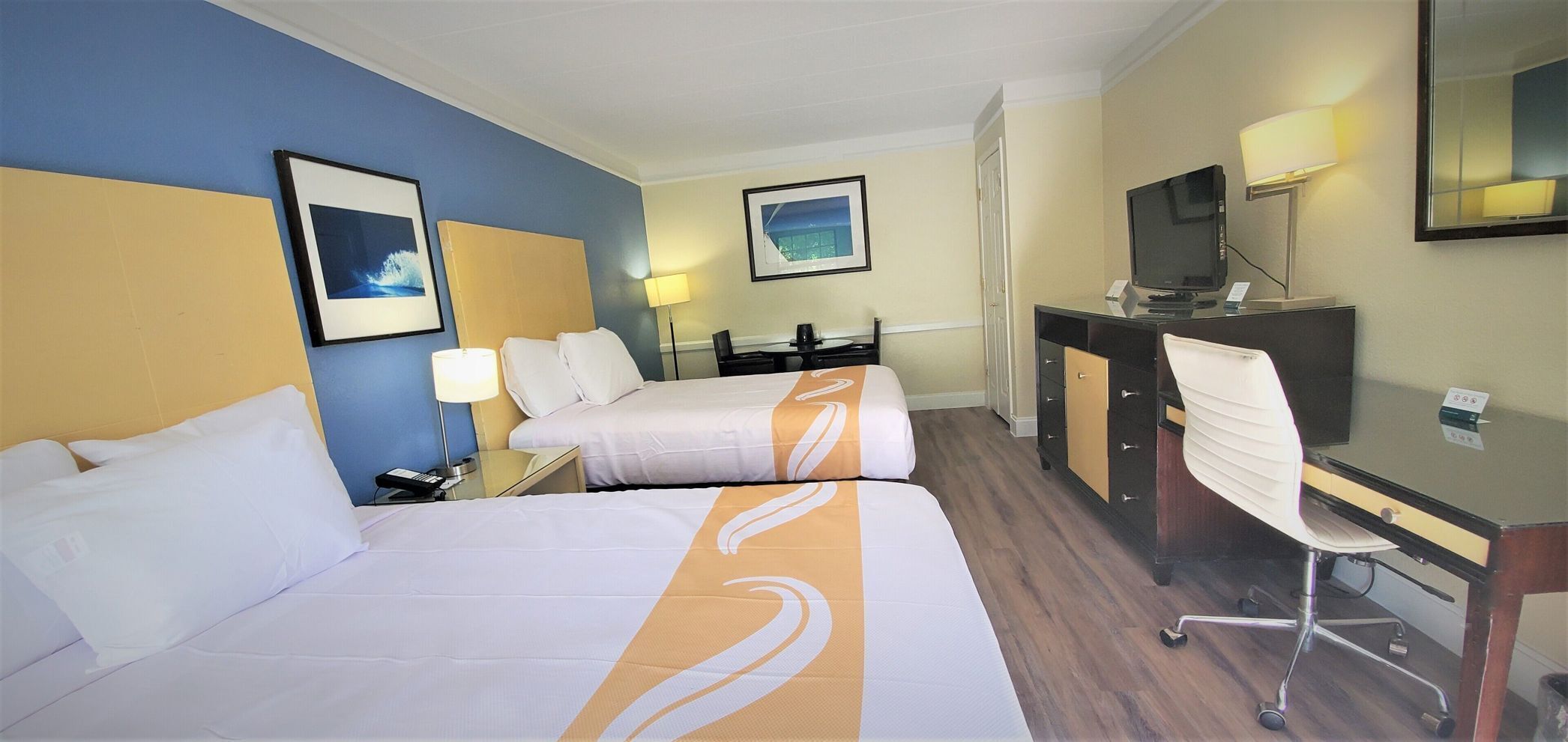 Desk, blackout drapes, iron/ironing board, free WiFi