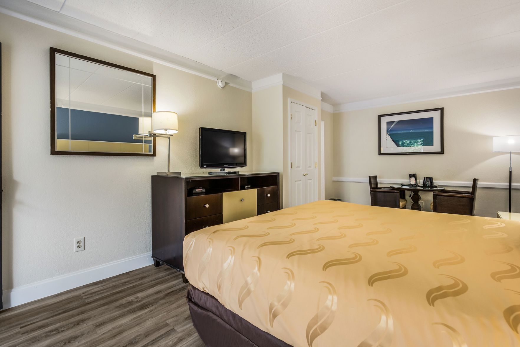 Desk, blackout drapes, iron/ironing board, free WiFi