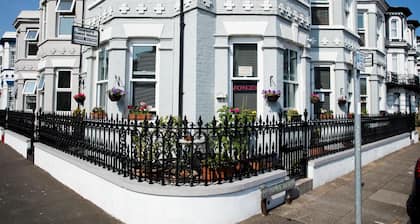 Seamore Guest House
