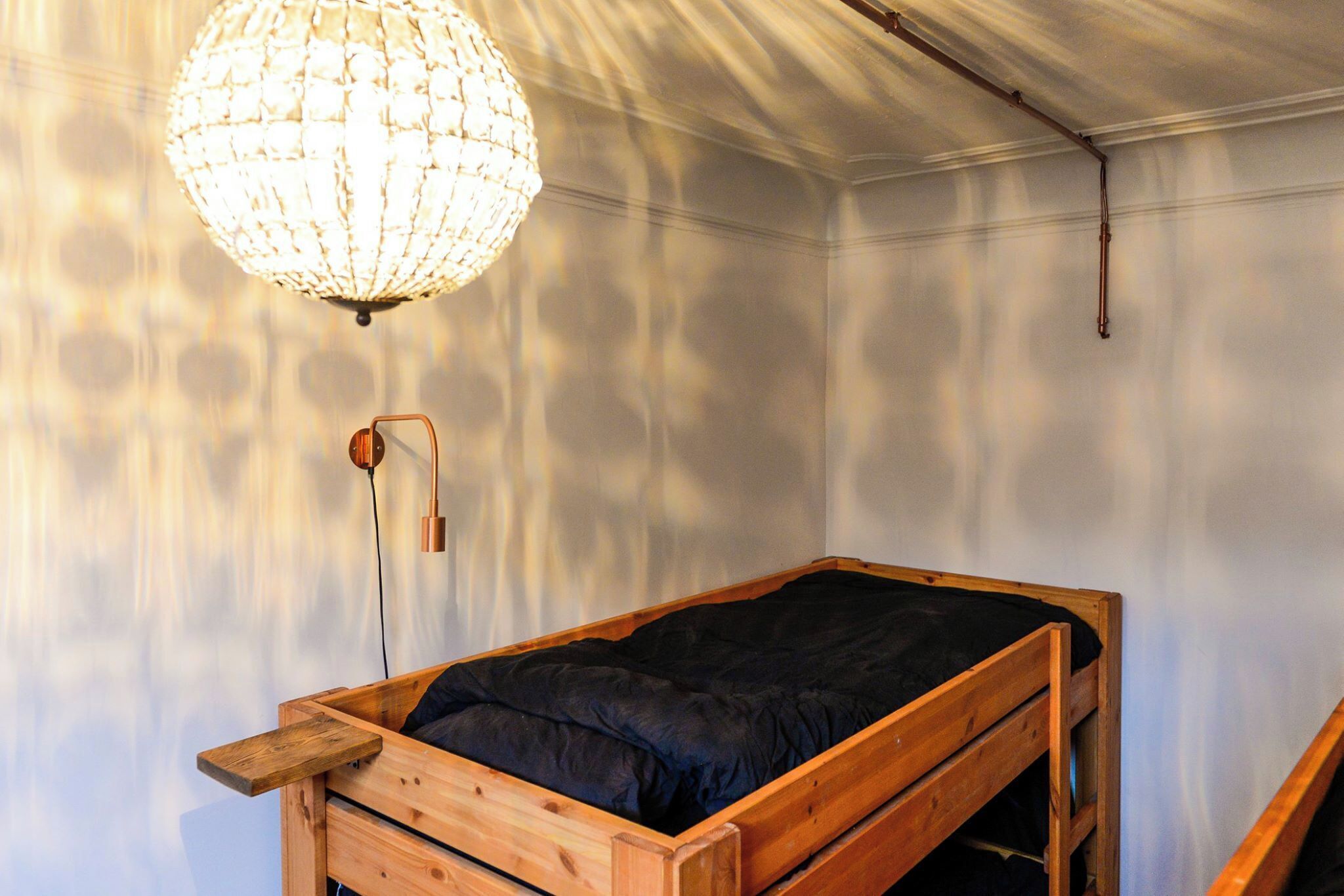 Basic Room | Iron/ironing board, free WiFi, bed sheets