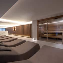 Couples treatment rooms, sauna, hot tub, Turkish bath, body treatments