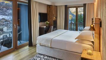 Junior Suite, 1 Bedroom, Mountain View | View from room