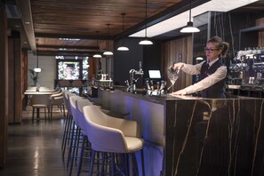 Bar (en la propiedad)