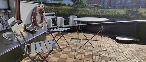 Habitación doble Deluxe, 1 cama Queen size (Sailor's room) | Terraza o patio
