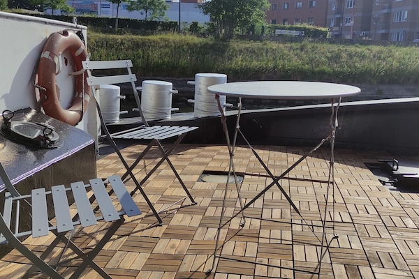 Deluxe Double Room, 1 Katil Ratu (Queen) (Sailor's room) | Teres/patio