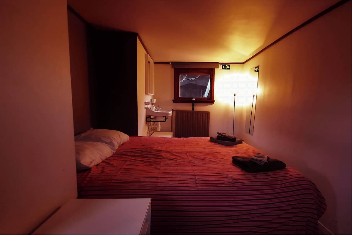 Appartement Classique, 1 grand lit et 1 canapé-lit, vue canal (Captain's room)