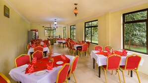 Unclassified image, 3 of 9, button - ARUSHA CHEAP HOTEL (Arusha)