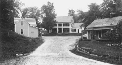 Historiallinen hiihtohotelli - 8 min. Mount Snow & 15 Min. Strattonille.