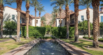 LEGACY "POOL VIEW" GREENBELT VILLA 3BD: BEST VALUE-CLICK FOR LONG AMENITY LIST!