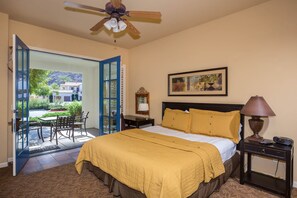 3 Schlafzimmer, Schreibtisch, Bügeleisen/Bügelbrett, Reisekinderbett