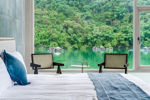 Deluxe Quadruple Room, Lake View | View from room - Shui Yang Lakeview House with Elevator (Yuchi)