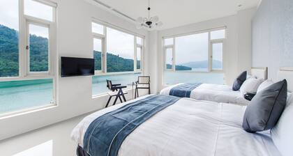 Shui Yang Lakeview House with Elevator