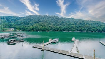 Superior Quadruple Room, Lake View | View from room