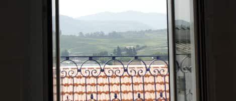 Vue depuis lâhĂ©bergement