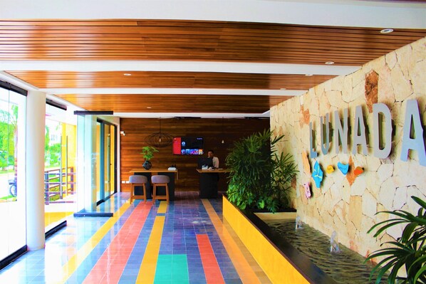 Lobby - Lovely 2BR Condo in perfect neighborhood by Happy Address (Playa del Carmen)