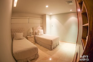 Departamento, 2 habitaciones | 2 habitaciones, caja de seguridad en la habitación y wifi gratis