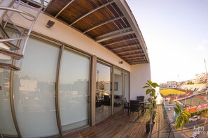 Departamento, 2 habitaciones | Balcón