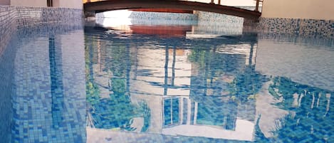 Indoor pool, outdoor pool