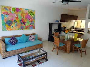 Apartment, 2 Bedrooms | Living area
