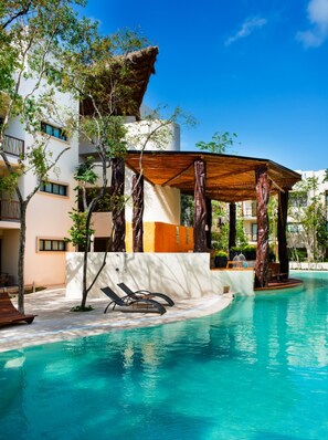 Outdoor pool - Quiet & Relaxing 2BR Condo in the most exclusive area by Happy Address (Tulum)