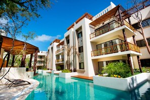 Outdoor pool - Quiet & Relaxing 2BR Condo in the most exclusive area by Happy Address (Tulum)