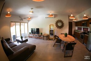 Apartment, 2 Bedrooms | Living area